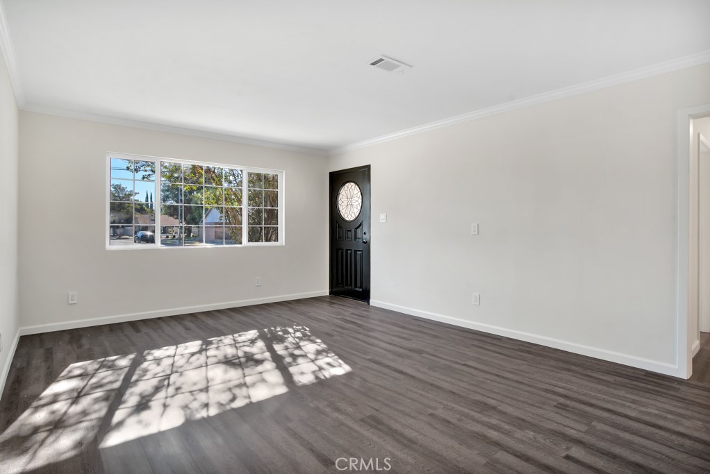 7633-7635 Fallbrook Avenue