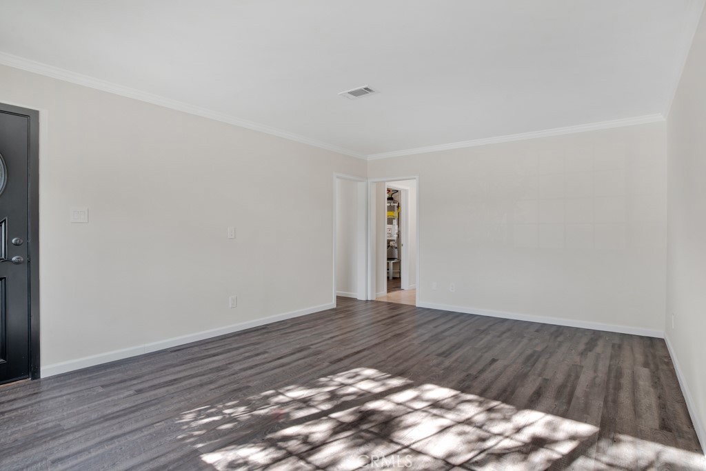 7633-7635 Fallbrook Avenue