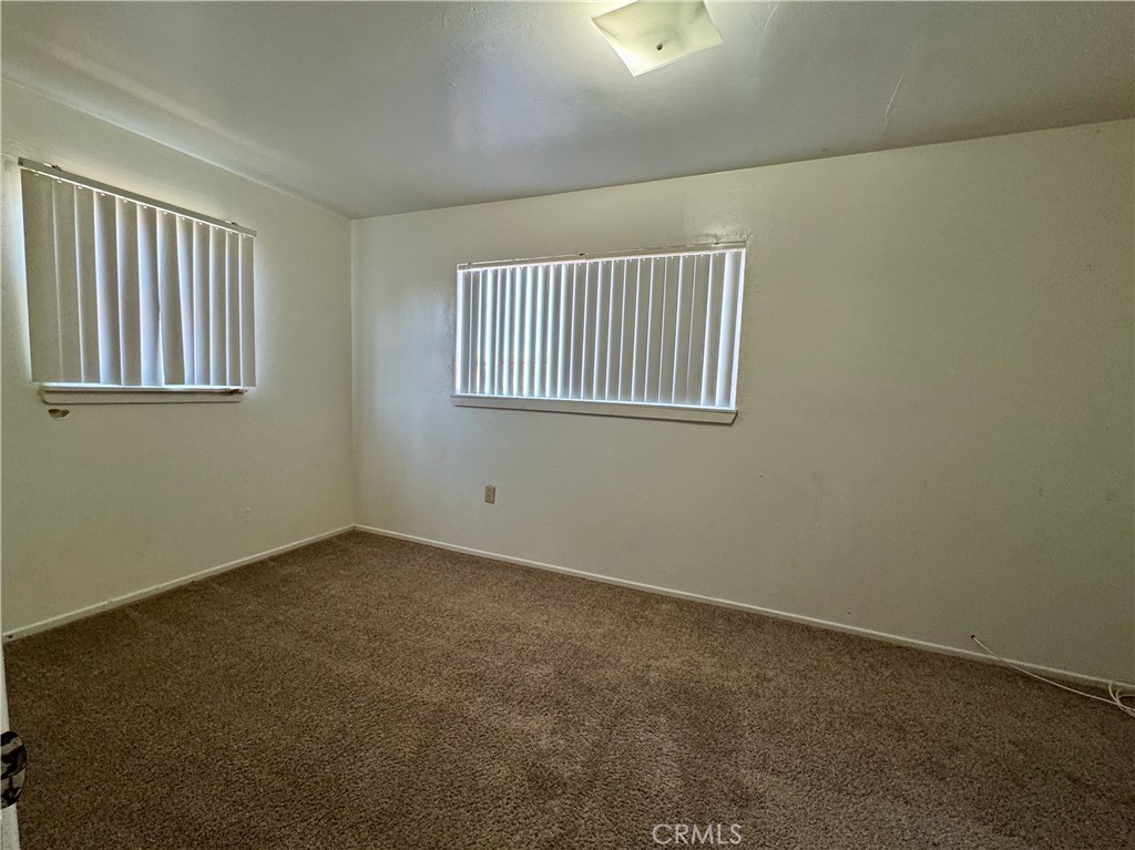 657 N 8th Street