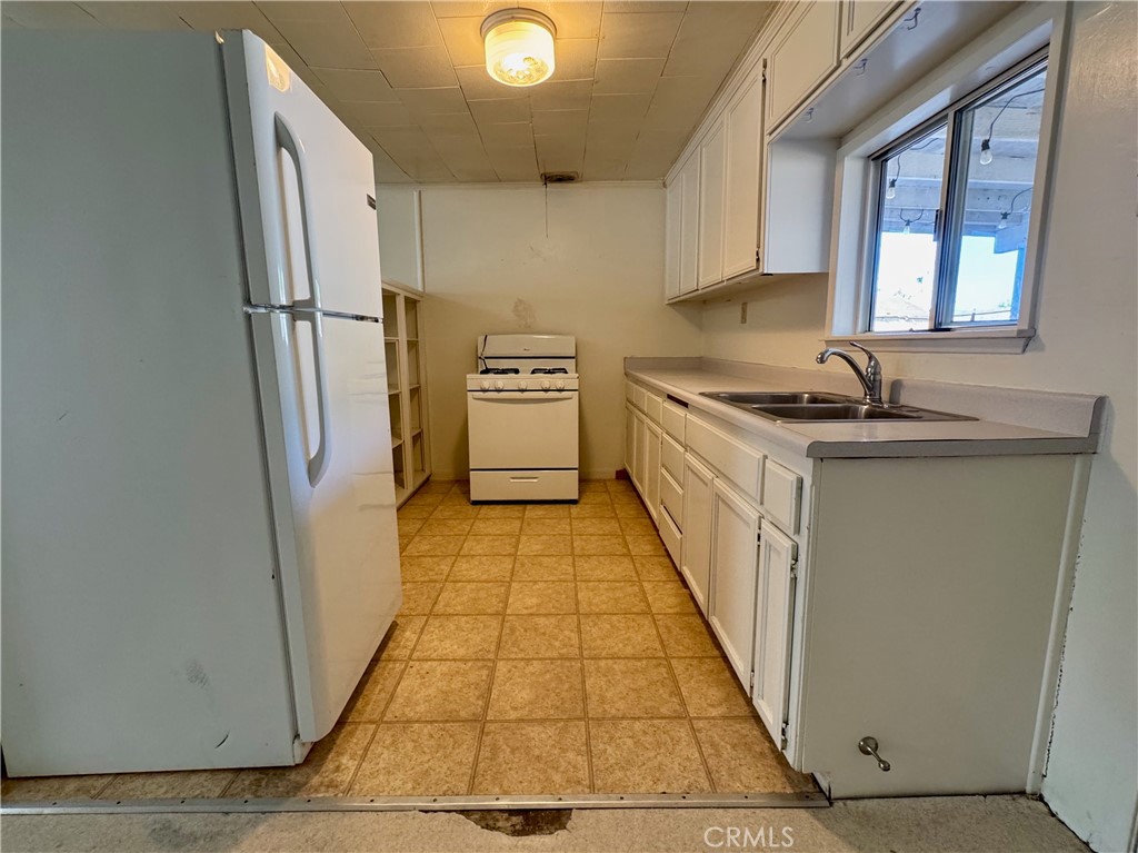 657 N 8th Street