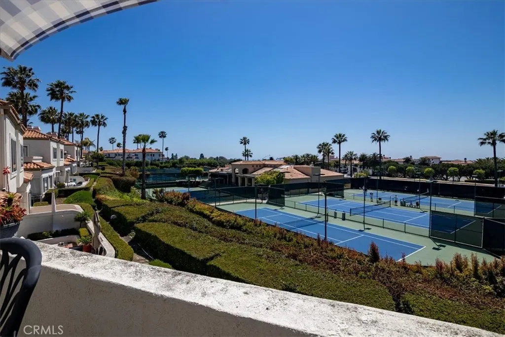 Dana Point, California 92629, United States, 2 Bedrooms Bedrooms, ,2 BathroomsBathrooms,Residential,Active,242977