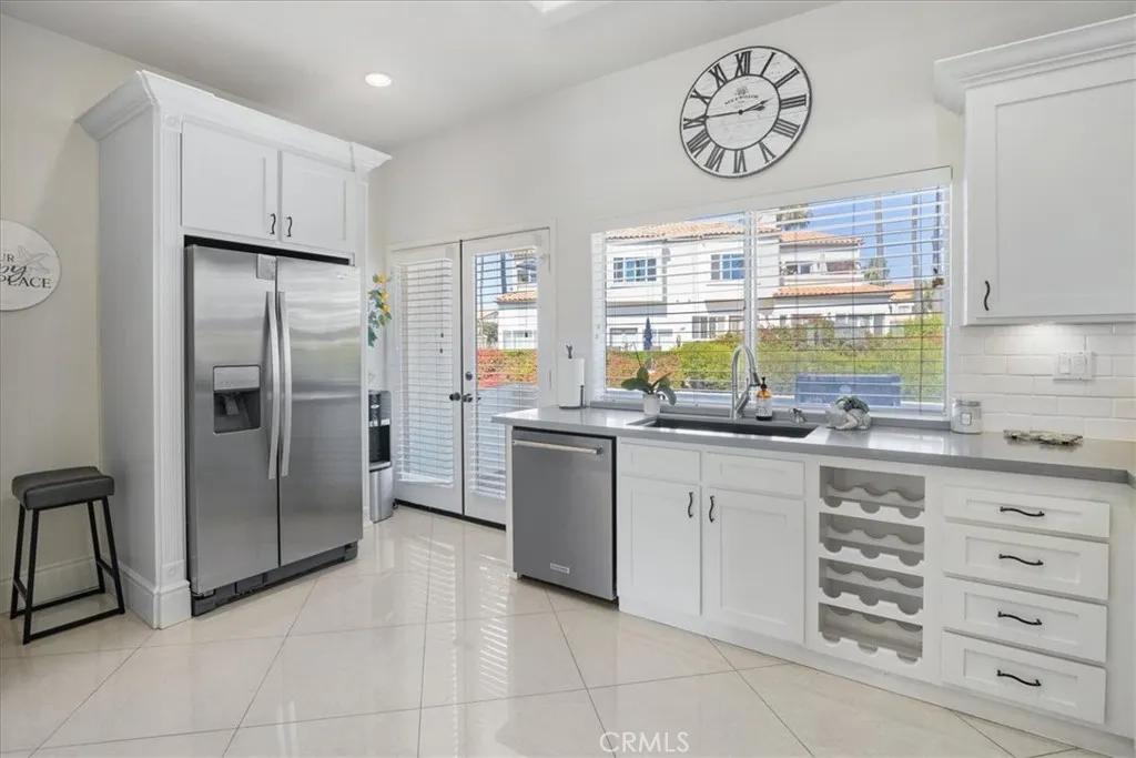 Dana Point, California 92629, United States, 2 Bedrooms Bedrooms, ,2 BathroomsBathrooms,Residential,Active,242977