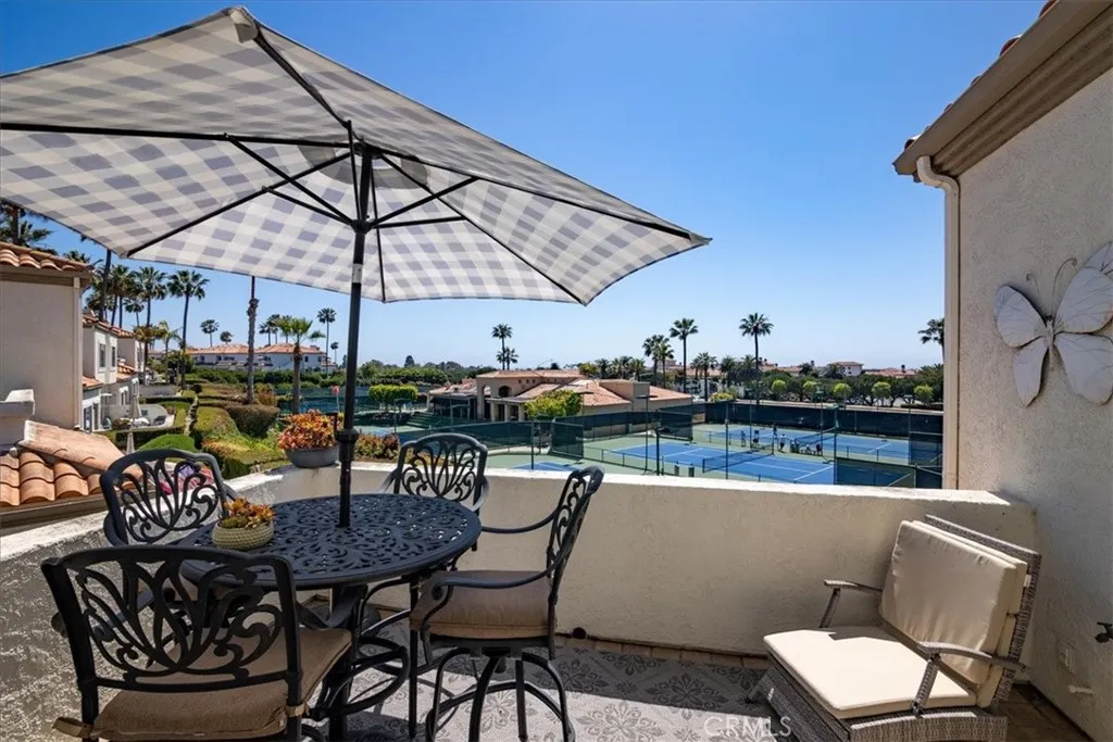 Dana Point, California 92629, United States, 2 Bedrooms Bedrooms, ,2 BathroomsBathrooms,Residential,Active,242977