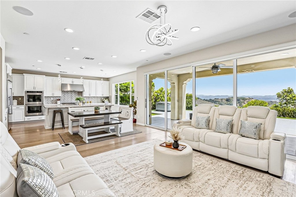 7 Paladino Court, Rancho Mission Viejo CA 92694 - Photo 6