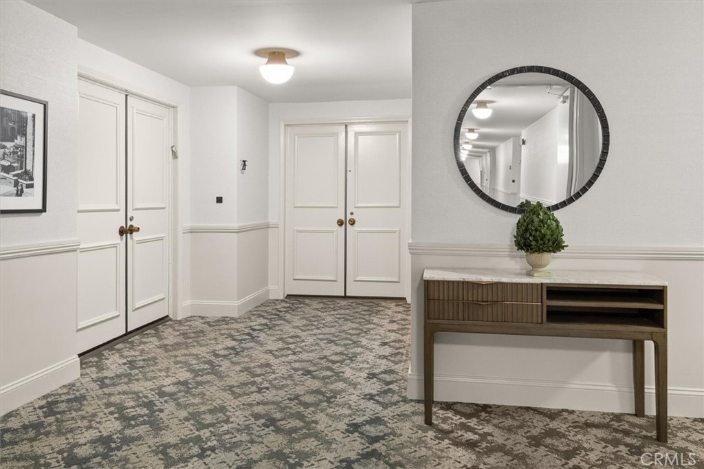 647 Wilcox Avenue 2G