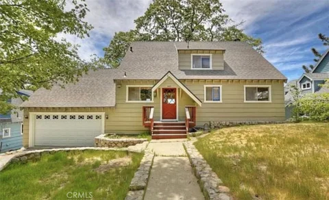 MLS: SR26176022