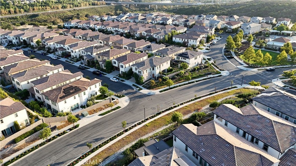 2060 Aliso Canyon