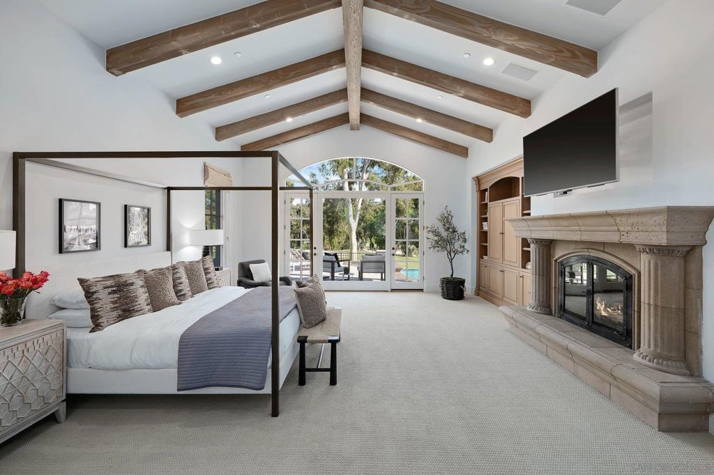 Rancho Santa Fe - Residential