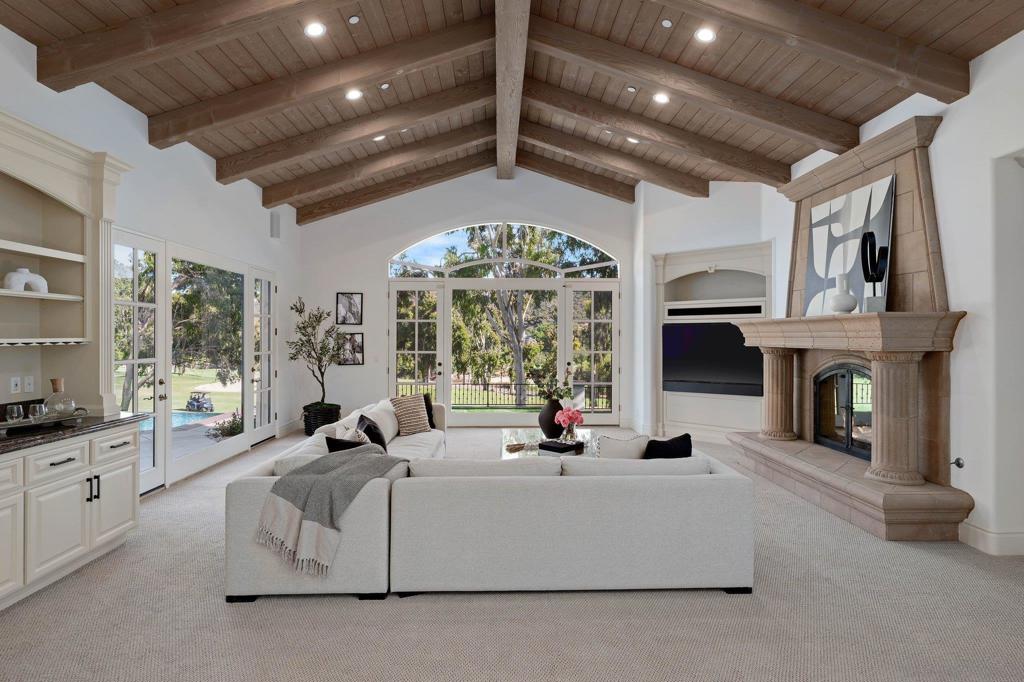 Rancho Santa Fe - Residential