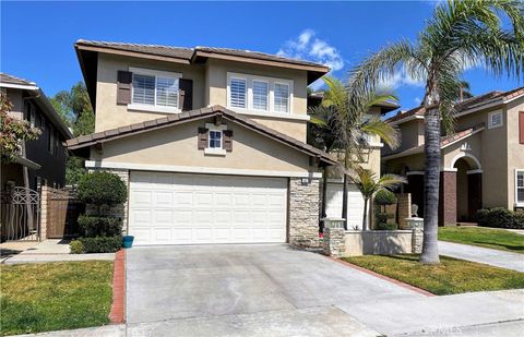 Photo of 41 Feather Ridge, Mission Viejo, CA 92692 (MLS # PW26101282)