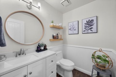 Tiny photo for 2301 Marshallfield Ln #A, Redondo Beach, CA 90278 (MLS # SB25244137)