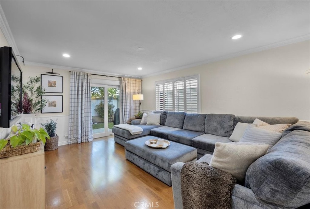 2301 Marshallfield A