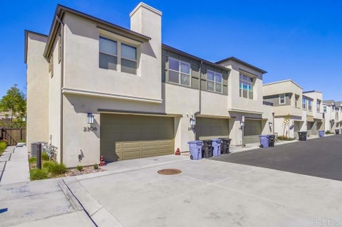 Photo of 2304 Trevi Cir Cir, Chula Vista, CA 91913 (MLS # PTP2601307)