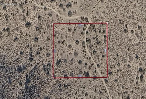 Photo of 83 rd Street East & Avenue W-8, Palmdale, CA 93550 (MLS # 219143195DA)