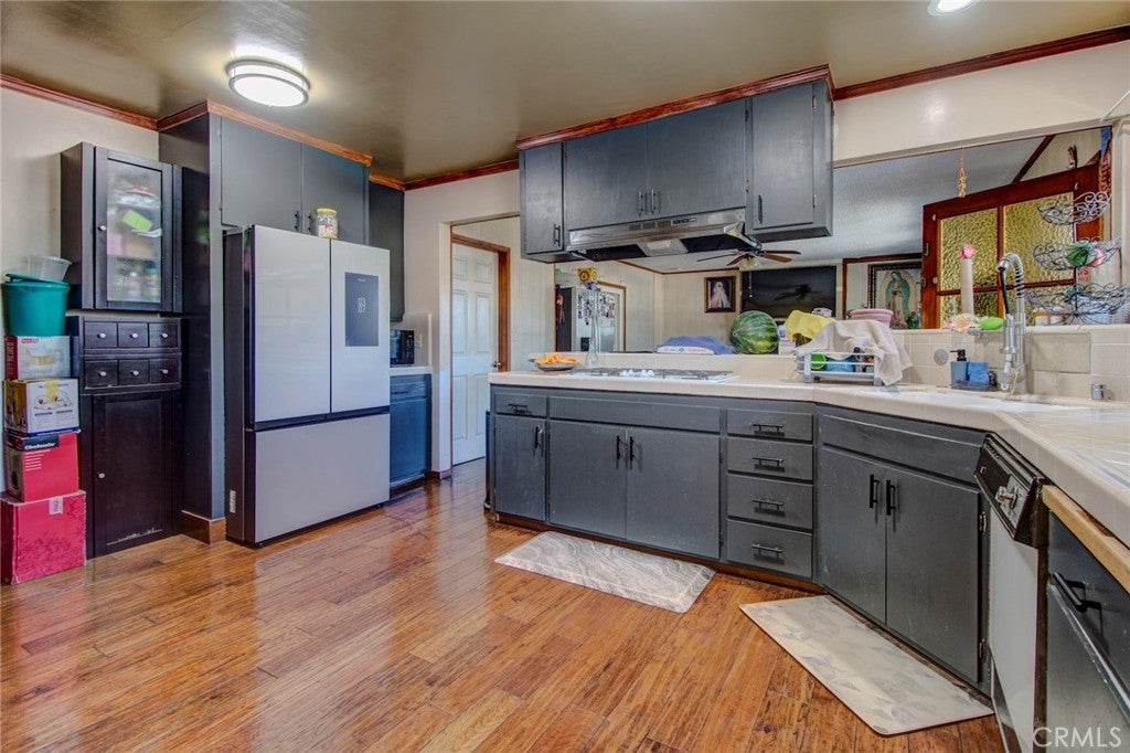 1402 S Poplar Street, Santa Ana CA 92704 - Photo 14