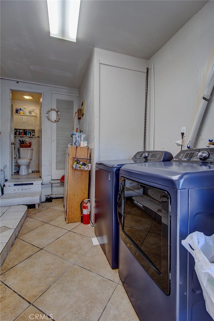 1402 S Poplar Street, Santa Ana CA 92704 - Photo 21