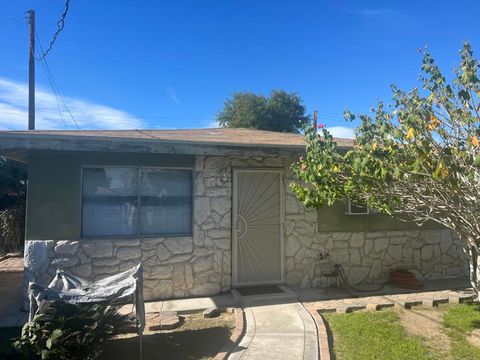 Photo of 53207 Calle Camacho, Coachella, CA 92236 (MLS # 219142140DA)