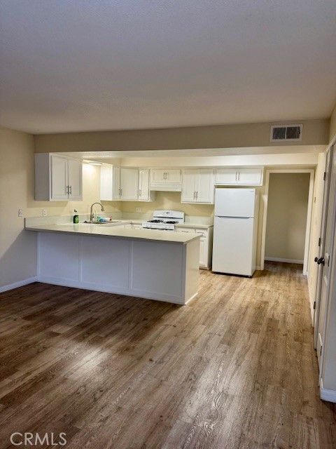 Photo of 1022 El Camino Dr #B, Costa Mesa, CA 92626 (MLS # PW26052354)