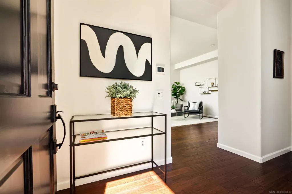 San Diego, California 92109, United States, 3 Bedrooms Bedrooms, ,3 BathroomsBathrooms,Residential,Active,216445