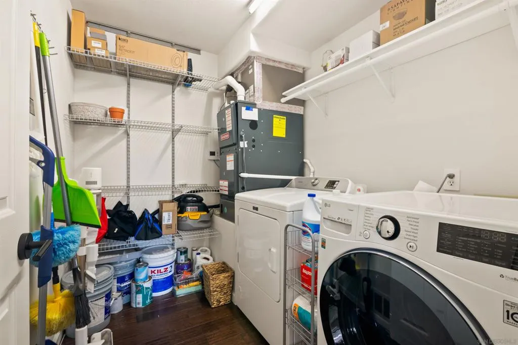 San Diego, California 92109, United States, 3 Bedrooms Bedrooms, ,3 BathroomsBathrooms,Residential,Active,216445