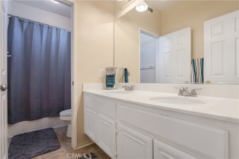 Tiny photo for 42904 Via Alhama, Temecula, CA 92592 (MLS # SW26198287)