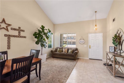 Tiny photo for 42904 Via Alhama, Temecula, CA 92592 (MLS # SW26198287)