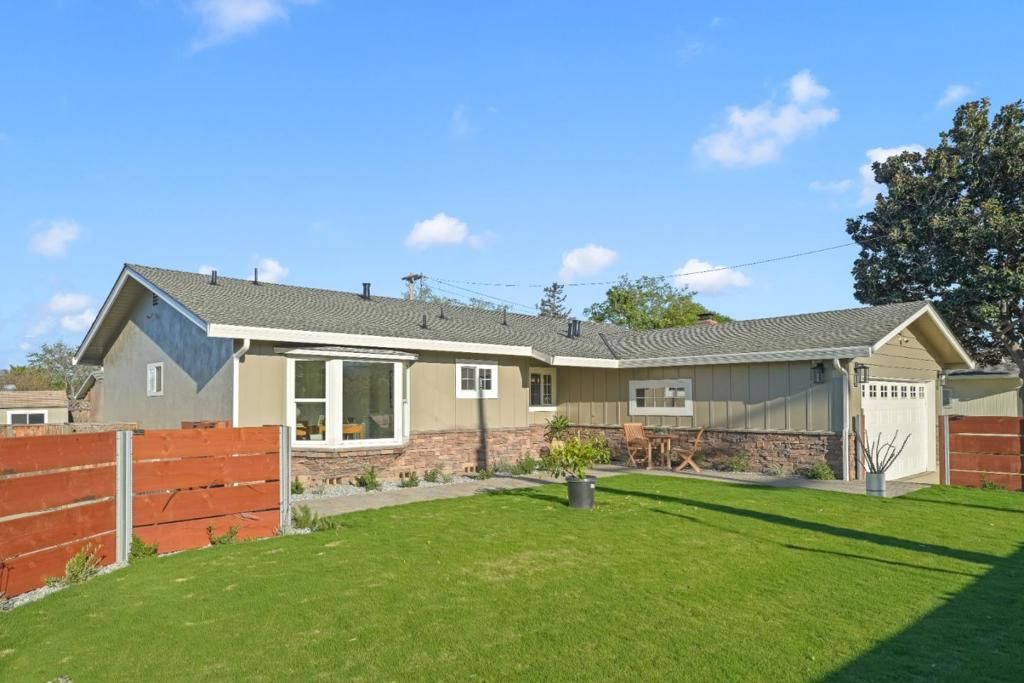 Photo of 3852 Ross Avenue, San Jose, CA 95124 (MLS # ML82040018)