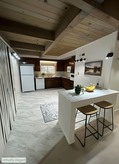 Photo of 902 902 F St, Davis, CA 95616 (MLS # 41122339)