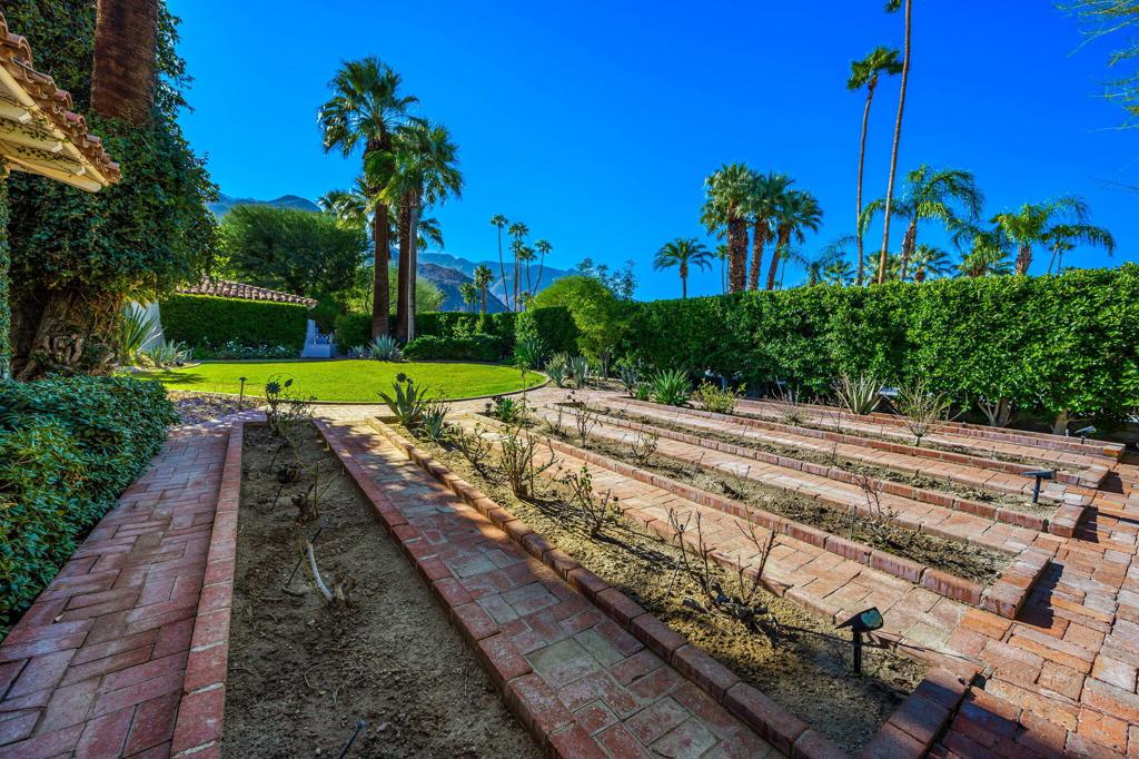 Old Las Palmas - Residential