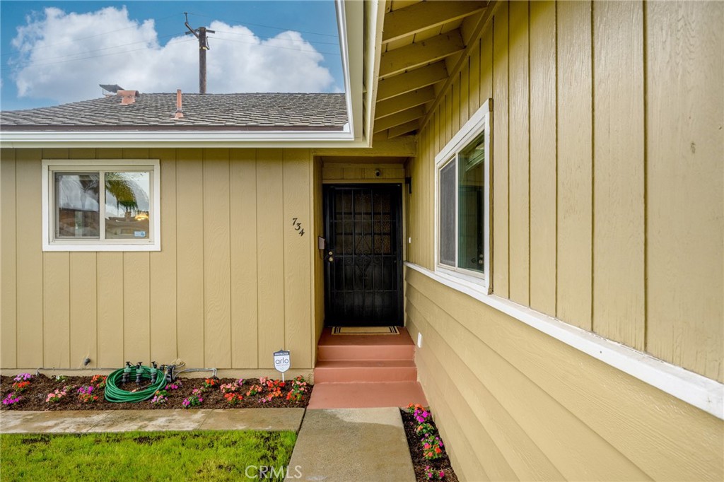 734 E Elsmere Drive
