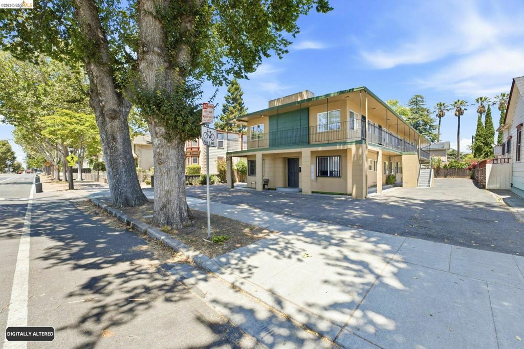 368 N 4th Street