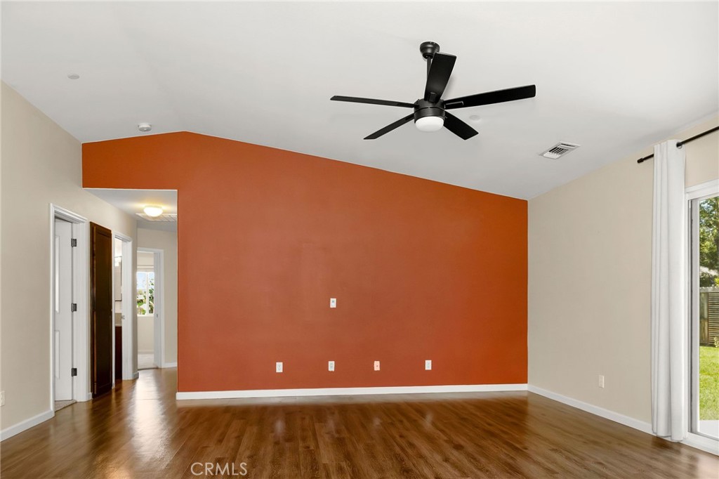 1528 Maplewood