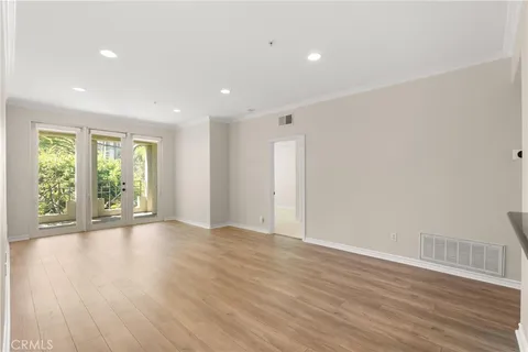 2243 Martin Unit 217, Irvine, CA 92612 - MLS#: PW25176751