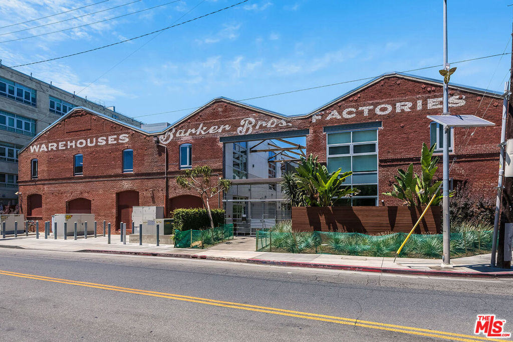 Located in the prestigious Barker Block, this stunning residence blends historic charm with modern sophistication. Originally home to the Barker Brothers Furniture Company, this iconic turn-of-the-century brick building was transformed through adaptive re-use by award-winning developer The KOR Group. This unique loft showcases authentic architectural details, including exposed original brick walls, beamed ceilings, and warm wood flooring. The open-concept layout offers a flexible living space ideal for both relaxing and entertaining.Barker Block offers resort-style amenities, including a rooftop pool and spa with panoramic city views, a fully equipped fitness center, inviting community entertaining areas, and an on-site art galleryone of the only complexes in the area to feature such a creative space. Enjoy 24/7 security and a reserved parking space for added convenience. All of this, set in a vibrant and sought-after Arts District location - don't miss this opportunity to own a piece of downtown LA's most iconic residential communities.