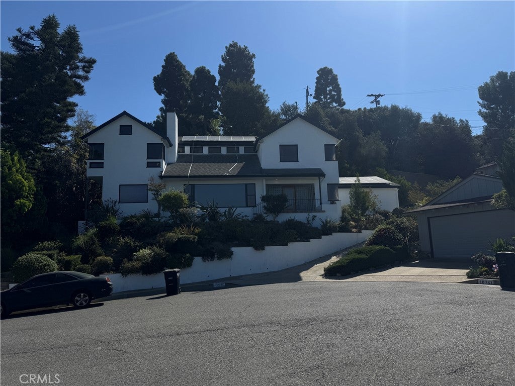 Photo of 10724 Lugo WAY, Culver City, CA 90230 (MLS # PW26218931)