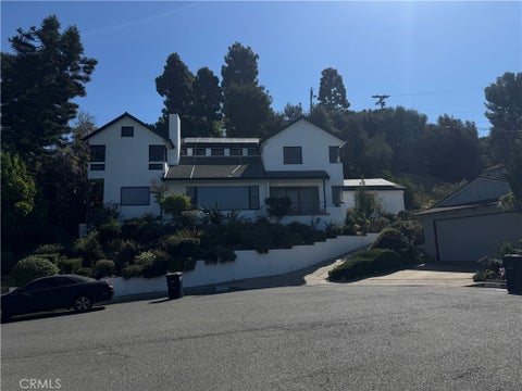 Photo of 10724 Lugo WAY, Culver City, CA 90230 (MLS # PW26218931)