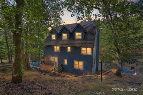 Photo of 30228 Elfin Court, Running Springs, CA 92382 (MLS # IG26138158)