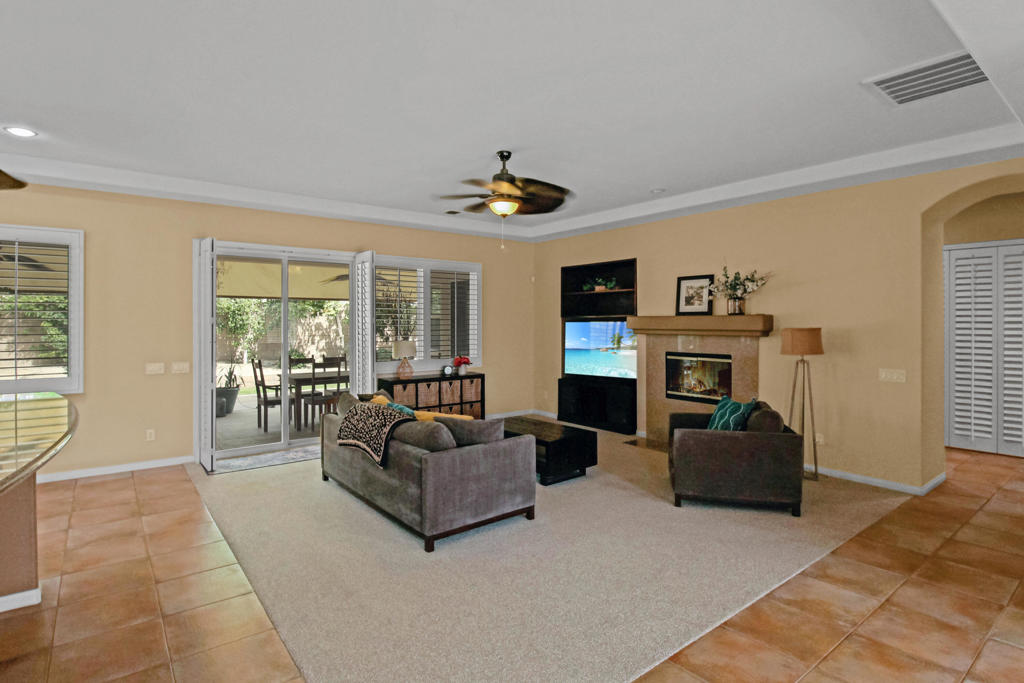La Quinta Del Oro - Residential