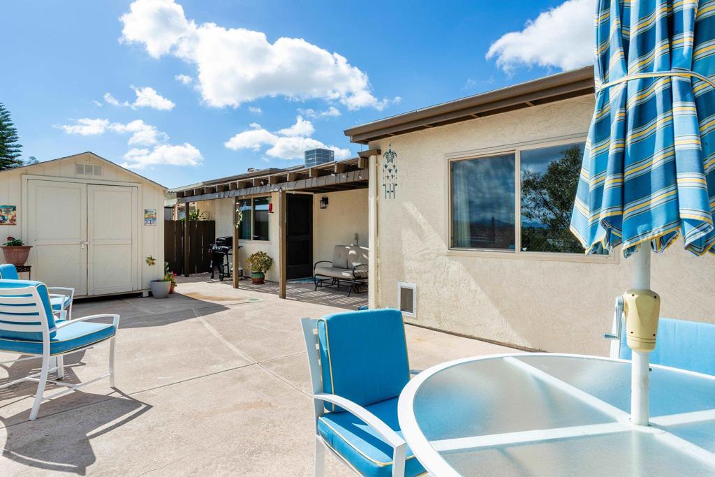 Peacock Hills (583) - Residential