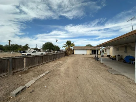 MLS: FR26191841