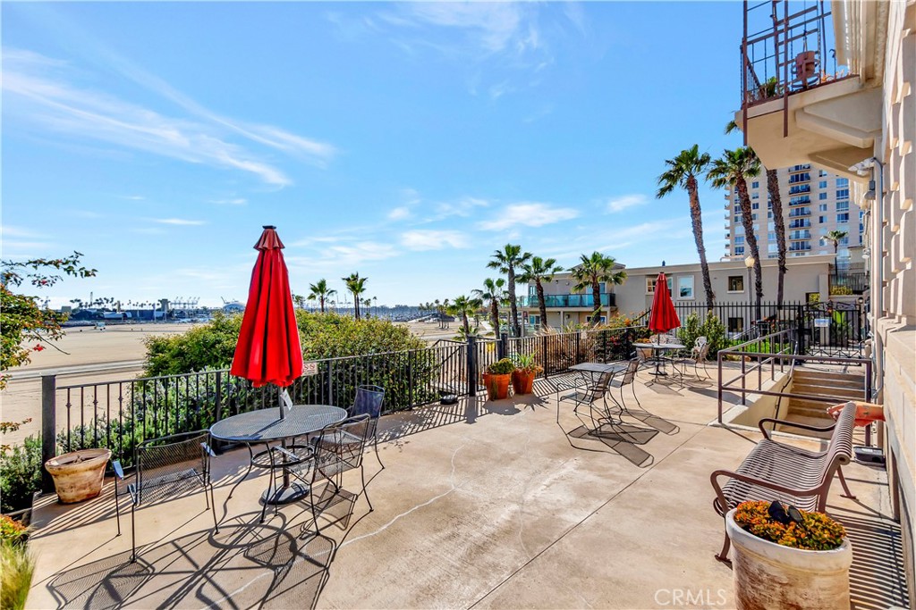 1030 E Ocean Boulevard 110