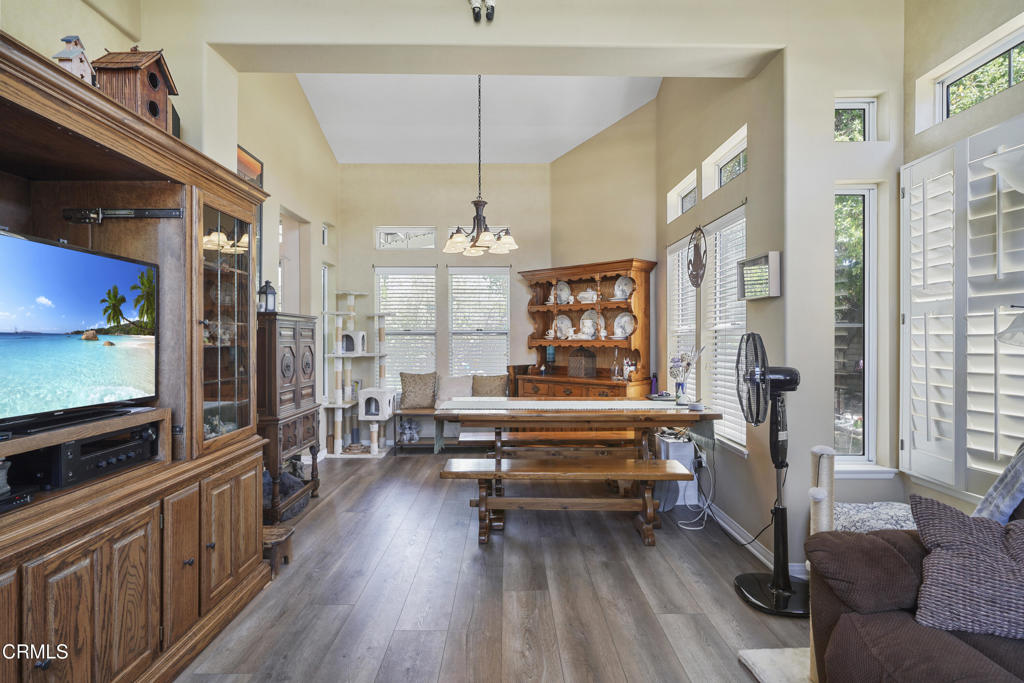 1028 Meadowlark Drive