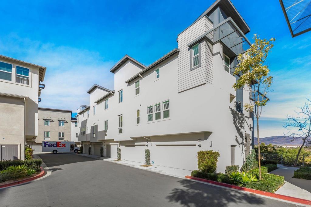 2394 Element Way 4