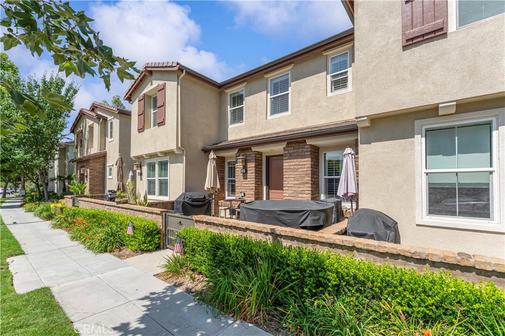 6 Fenix Street