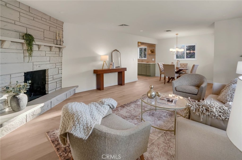 1235 Cedar