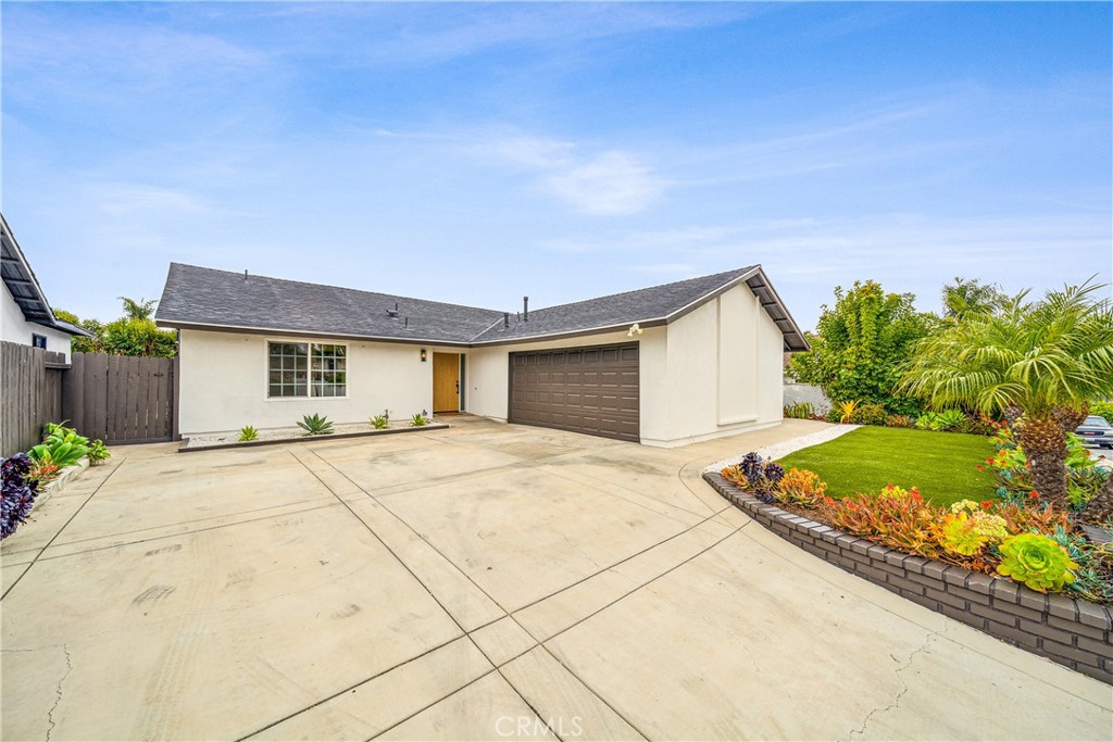 26492 Jacinto Drive
