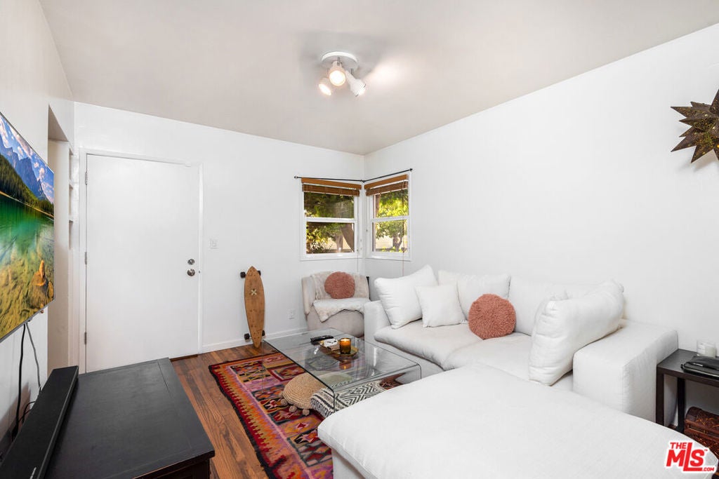 13013 Venice Boulevard