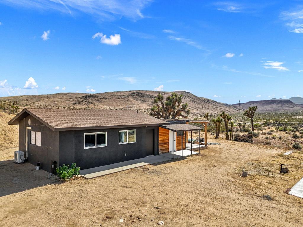 56367 Scandia Lane