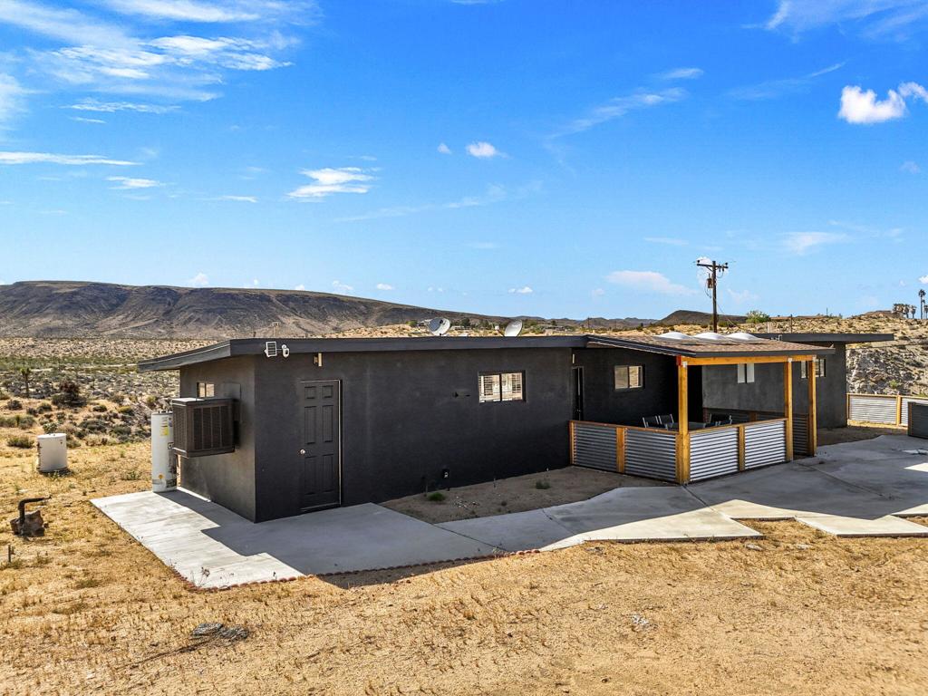 56367 Scandia Lane