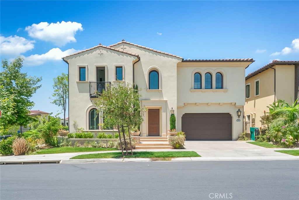 Move-in ready and fully furnished, this beautifully appointed 5-bedroom, 5.5-bathroom home is located in the 24-hour guard-gated community of Altair Irvine. Built in 2018, it offers approximately 4,700 sq ft of elegant living space (per owner, tenant to verify), featuring high ceilings, an open floor plan, and designer-selected furnishings throughout.
The chef’s kitchen is equipped with stainless steel appliances, a large quartz island, built-in refrigerator, and walk-in pantry. Living and dining areas flow seamlessly into the landscaped backyard, offering indoor-outdoor living.
The first floor includes a guest suite with en-suite bathroom. Upstairs, a loft provides flexible space for a media area or home office. The primary suite includes a spa-style bathroom with soaking tub, dual vanities, and dual walk-in closets. All bedrooms include private en-suite bathrooms.
Additional features include a 2-car attached garage, smart home upgrades, laundry room, and energy-efficient systems.
Residents enjoy community amenities including two clubhouses, resort-style pools and spas, tennis courts, BBQ areas, and trails. Located in the award-winning Irvine Unified School District, near Portola High School, Great Park, Woodbury Town Center, and Irvine Spectrum.
Square footage is per builder; tenant to verify independently. Fully furnished lease – furniture provided may vary slightly from photos. Community amenities subject to HOA availability. Submit complete application package with proof of income and credit report.